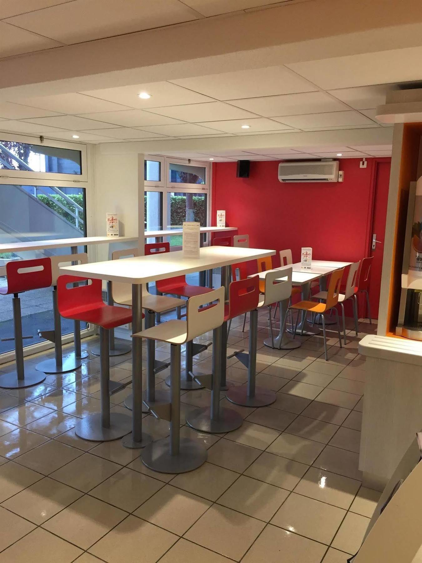 Premiere Classe Toulouse Sud - Portet Eksteriør billede